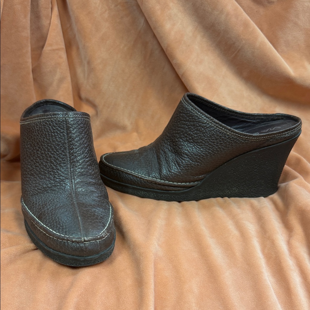Via Spiga Women's Brown Leather Wedge Mules